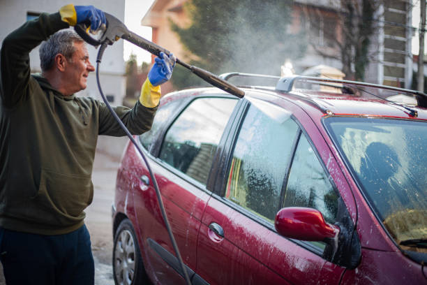 Garage Pressure Washing in Lake Barrington, IL